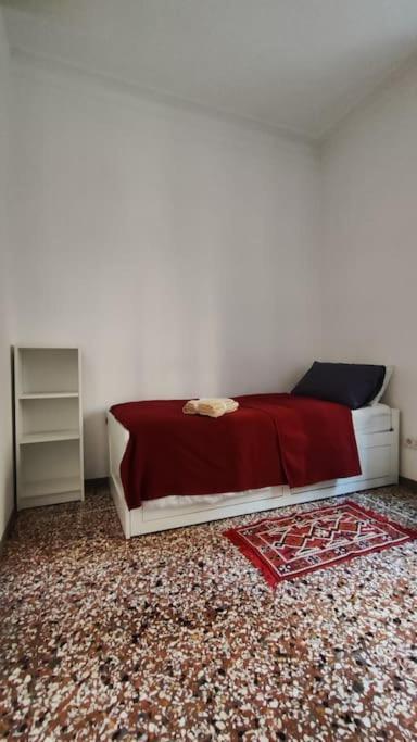 Cozy Apartment Near The Colosseum Rom Exterior foto